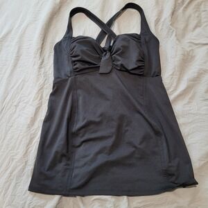 A Pea in the Pod Womens SZ. SM. MATERNITY SWIM TOP Black crisscross straps long